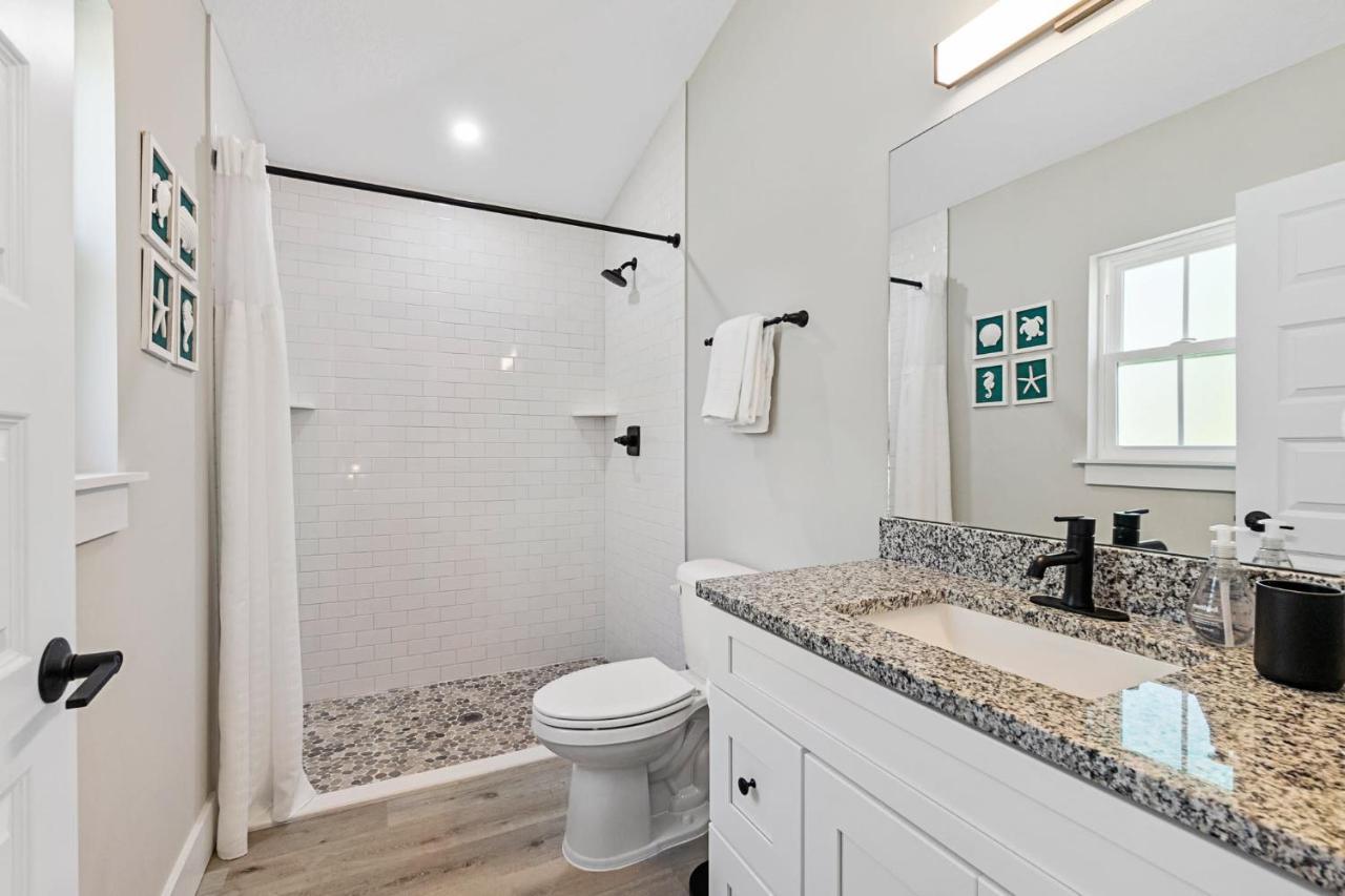 Sunray Cottage - Minutes To Downtown & Beaches سانت أوغيستين المظهر الخارجي الصورة